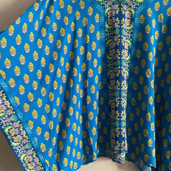 Women Belle By Kim Gravel Blue Bright V-Neck Poncho Flowy Blouse Extra Large XL - Picture 3 of 5